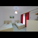 Veli Brothers Sarandë