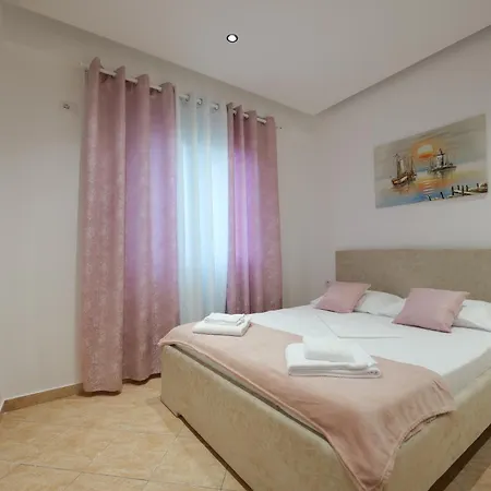 Veli Brothers * Sarande