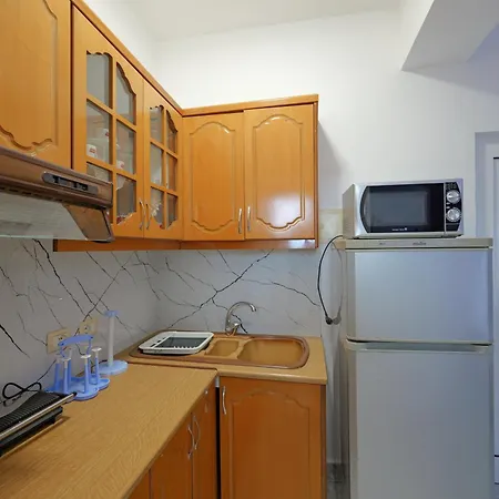 Veli Brothers Saranda